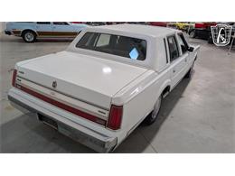 1988 Lincoln Town Car (CC-2083822) for sale in Caledonia, Wisconsin