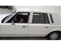 1988 Lincoln Town Car (CC-2083822) for sale in Caledonia, Wisconsin