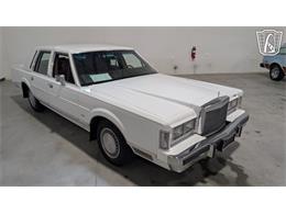 1988 Lincoln Town Car (CC-2083822) for sale in Caledonia, Wisconsin