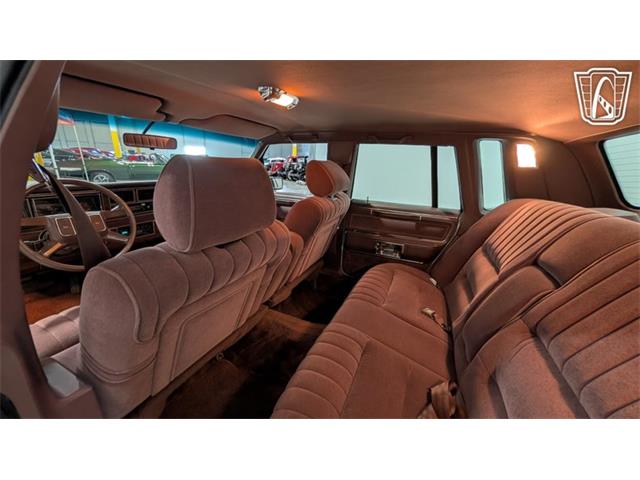 1988 Lincoln Town Car (CC-2083822) for sale in Caledonia, Wisconsin