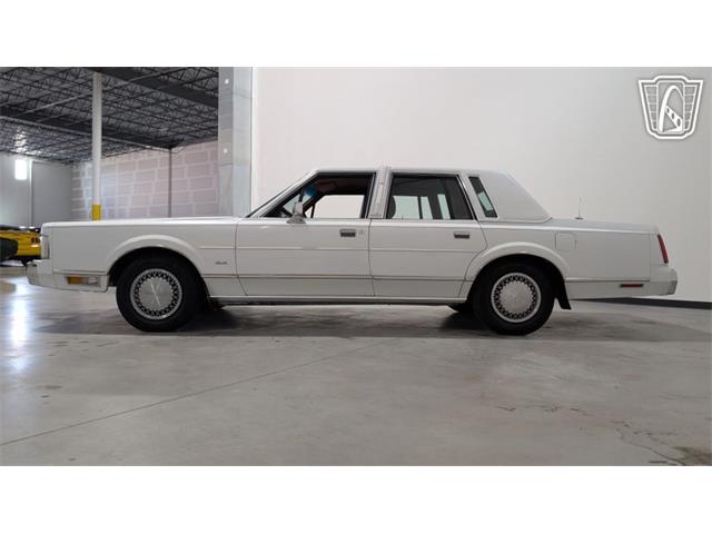 1988 Lincoln Town Car (CC-2083822) for sale in Caledonia, Wisconsin