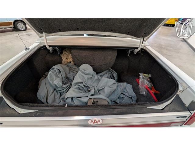1988 Lincoln Town Car (CC-2083822) for sale in Caledonia, Wisconsin