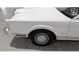 1988 Lincoln Town Car (CC-2083822) for sale in Caledonia, Wisconsin
