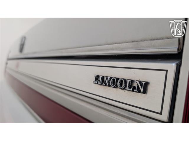 1988 Lincoln Town Car (CC-2083822) for sale in Caledonia, Wisconsin