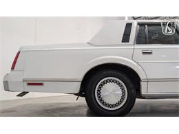1988 Lincoln Town Car (CC-2083822) for sale in Caledonia, Wisconsin