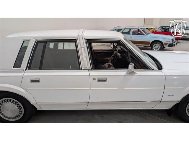 1988 Lincoln Town Car (CC-2083822) for sale in Caledonia, Wisconsin