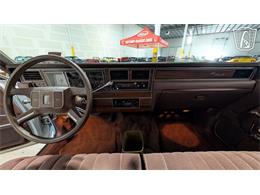 1988 Lincoln Town Car (CC-2083822) for sale in Caledonia, Wisconsin