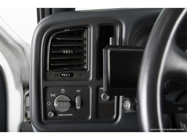 1999 Chevrolet Silverado 1500 (CC-2083906) for sale in Farmingdale, New York
