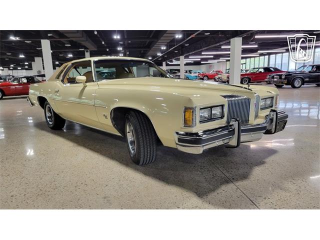 1976 Pontiac Grand Prix (CC-2080398) for sale in Dearborn, Michigan
