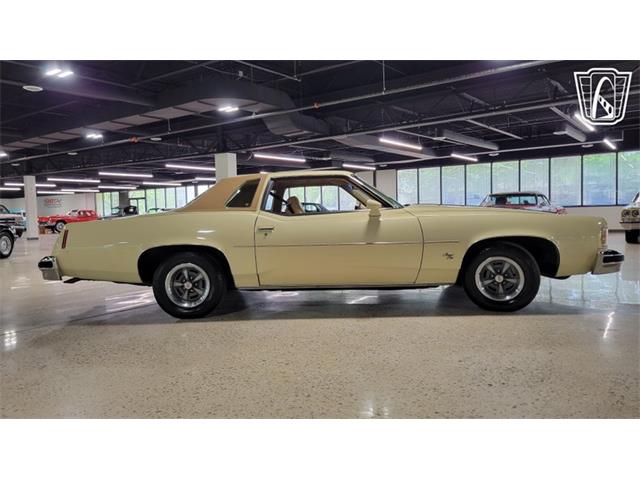 1976 Pontiac Grand Prix (CC-2080398) for sale in Dearborn, Michigan