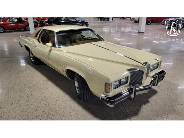 1976 Pontiac Grand Prix (CC-2080398) for sale in Dearborn, Michigan