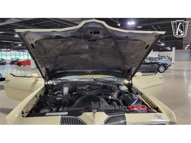 1976 Pontiac Grand Prix (CC-2080398) for sale in Dearborn, Michigan