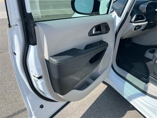 2024 Chrysler Pacifica (CC-2084010) for sale in Heath, Ohio