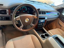 2011 Chevrolet Suburban (CC-2084032) for sale in Paris , Kentucky