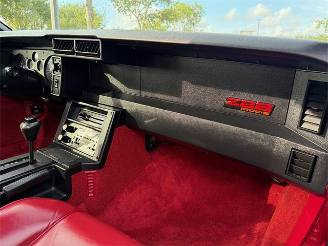 1987 Chevrolet Camaro IROC Z28 (CC-2084050) for sale in Homestead, Florida