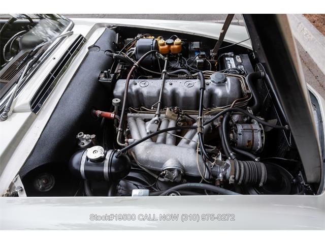 1967 Mercedes-Benz 250SL (CC-2084066) for sale in Beverly Hills, California