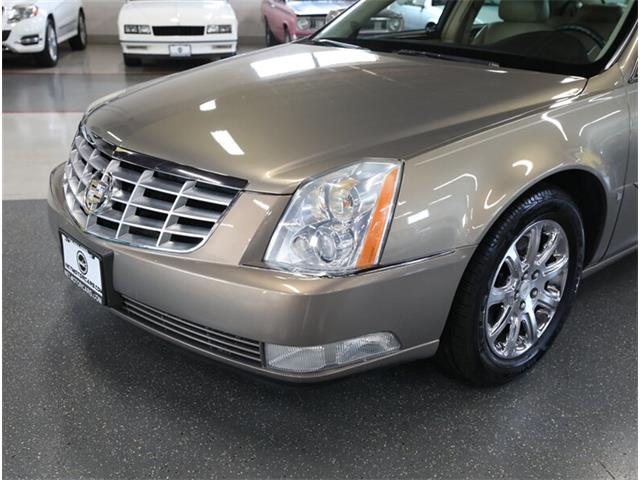 2007 Cadillac DTS (CC-2084229) for sale in Addison, Illinois