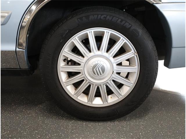 2009 Mercury Grand Marquis LS (CC-2084237) for sale in Addison, Illinois