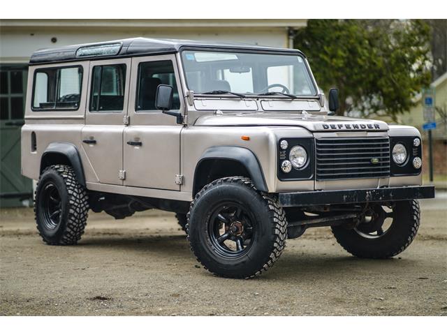 1992 Land Rover Defender 110 (CC-2084303) for sale in Portland, Oregon