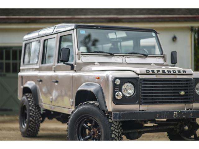 1992 Land Rover Defender 110 (CC-2084303) for sale in Portland, Oregon