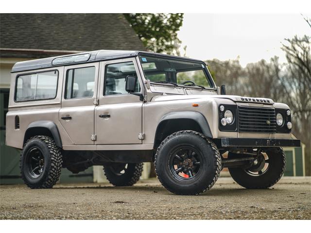 1992 Land Rover Defender 110 (CC-2084303) for sale in Portland, Oregon