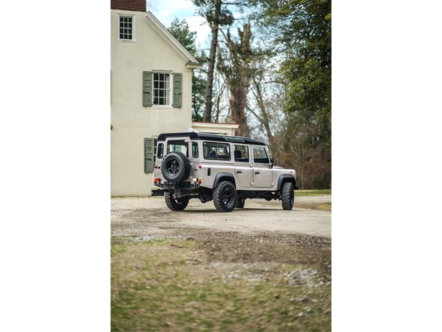 1992 Land Rover Defender 110 (CC-2084303) for sale in Portland, Oregon