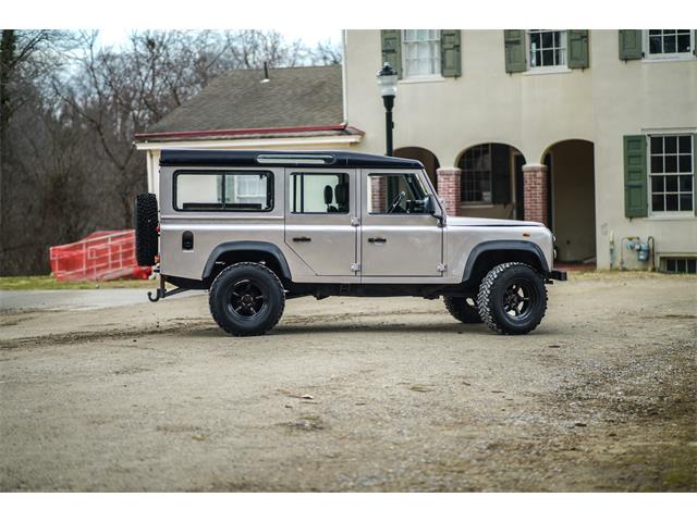 1992 Land Rover Defender 110 (CC-2084303) for sale in Portland, Oregon