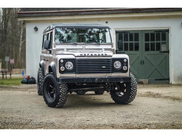 1992 Land Rover Defender 110 (CC-2084303) for sale in Portland, Oregon