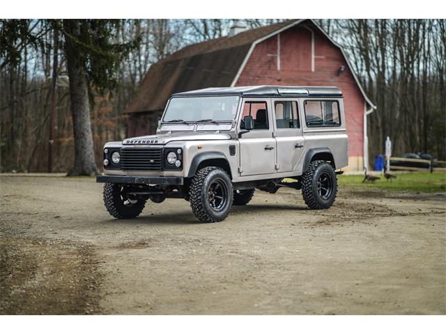 1992 Land Rover Defender 110 (CC-2084303) for sale in Portland, Oregon