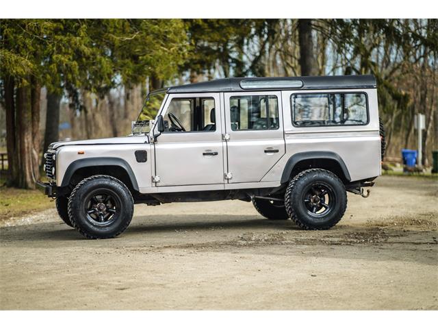 1992 Land Rover Defender 110 (CC-2084303) for sale in Portland, Oregon