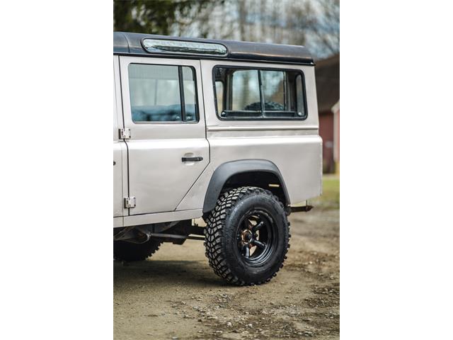 1992 Land Rover Defender 110 (CC-2084303) for sale in Portland, Oregon