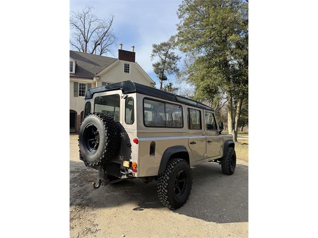 1992 Land Rover Defender 110 (CC-2084303) for sale in Portland, Oregon
