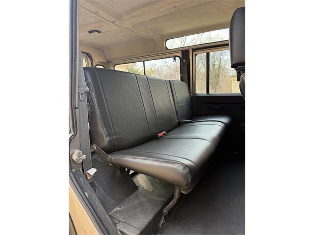 1992 Land Rover Defender 110 (CC-2084303) for sale in Portland, Oregon