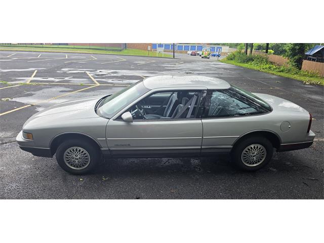 1988 Oldsmobile Cutlass Supreme (CC-2084407) for sale in Canton, Ohio