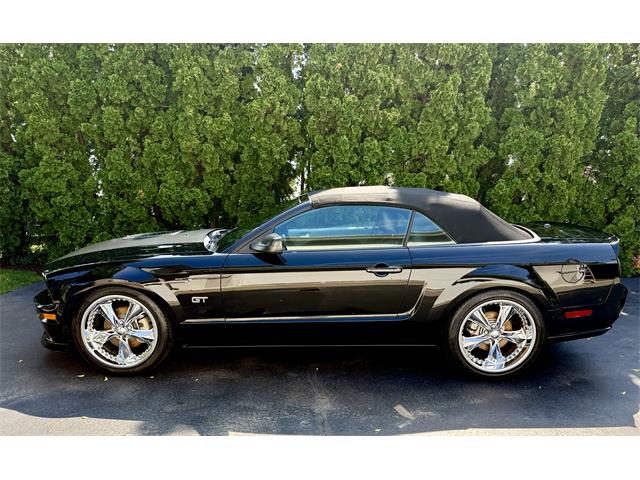 2007 Ford Mustang GT (CC-2084417) for sale in Fox Lake, Illinois