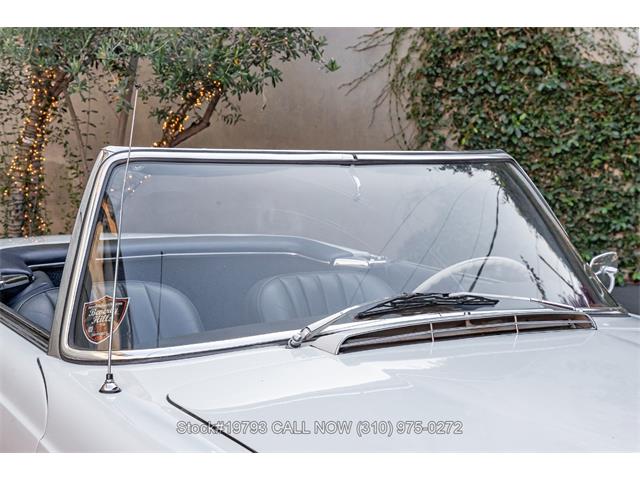 1966 Mercedes-Benz 230SL (CC-2080444) for sale in Beverly Hills, California