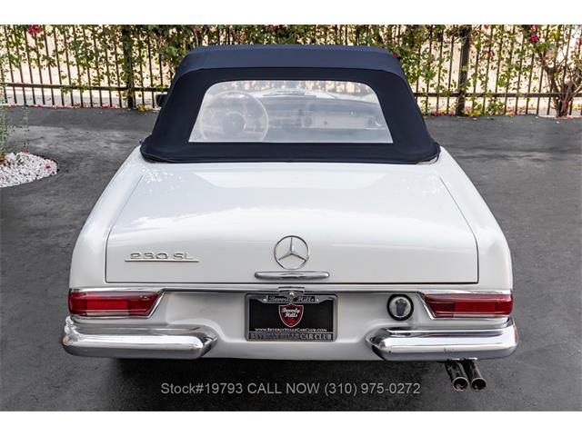 1966 Mercedes-Benz 230SL (CC-2080444) for sale in Beverly Hills, California