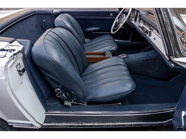 1966 Mercedes-Benz 230SL (CC-2080444) for sale in Beverly Hills, California