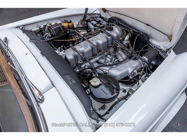 1966 Mercedes-Benz 230SL (CC-2080444) for sale in Beverly Hills, California