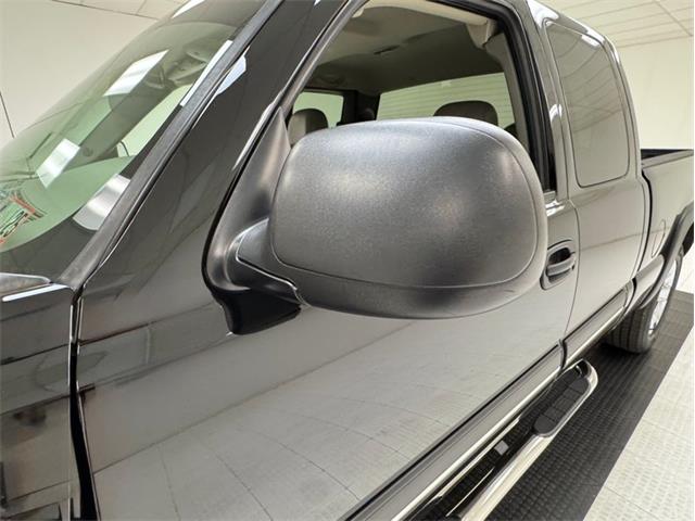 2005 Chevrolet Silverado (CC-2084455) for sale in Morgantown, Pennsylvania