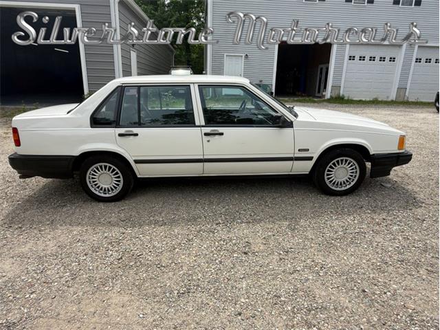 1994 Volvo 940 (CC-2084504) for sale in North Andover, Massachusetts