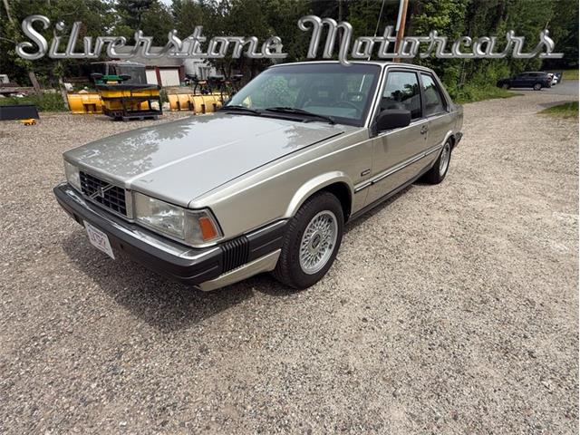 1990 Volvo 780 (CC-2084505) for sale in North Andover, Massachusetts