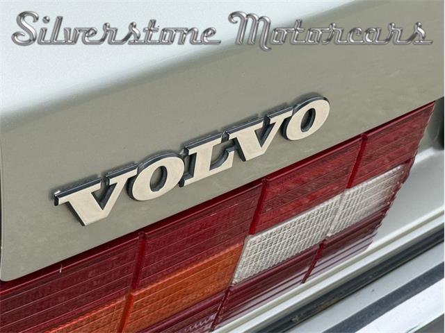 1990 Volvo 780 (CC-2084505) for sale in North Andover, Massachusetts