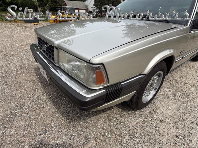 1990 Volvo 780 (CC-2084505) for sale in North Andover, Massachusetts
