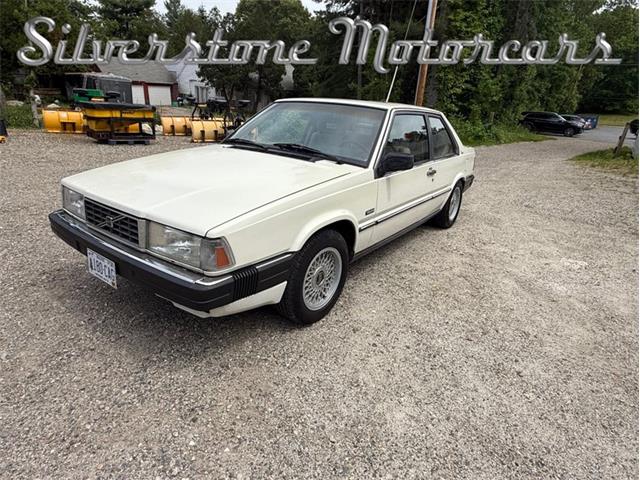 1989 Volvo 780 (CC-2084506) for sale in North Andover, Massachusetts