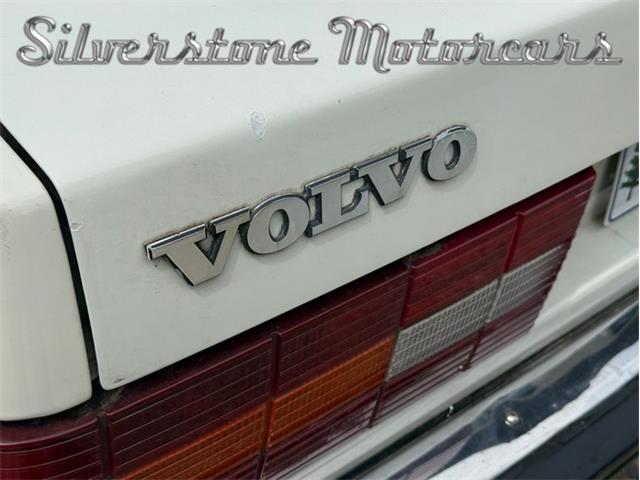 1989 Volvo 780 (CC-2084506) for sale in North Andover, Massachusetts