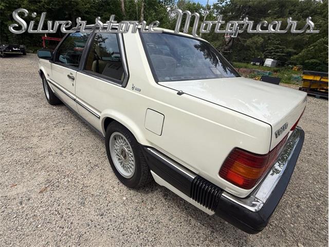1989 Volvo 780 (CC-2084506) for sale in North Andover, Massachusetts