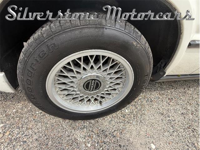 1989 Volvo 780 (CC-2084506) for sale in North Andover, Massachusetts