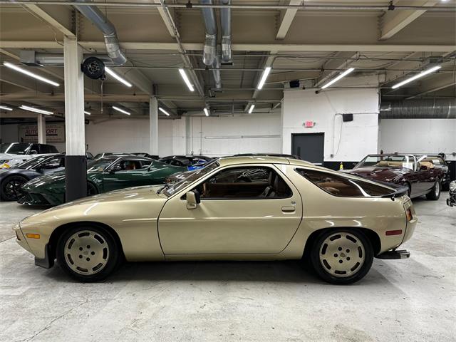 1982 Porsche 928 (CC-2084550) for sale in Huntington Station, New York