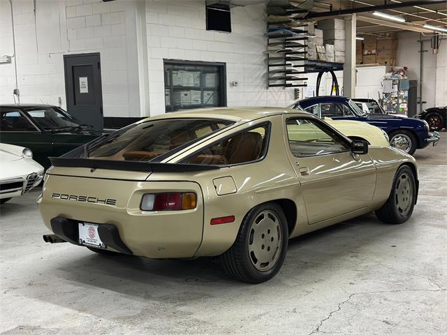 1982 Porsche 928 (CC-2084550) for sale in Huntington Station, New York